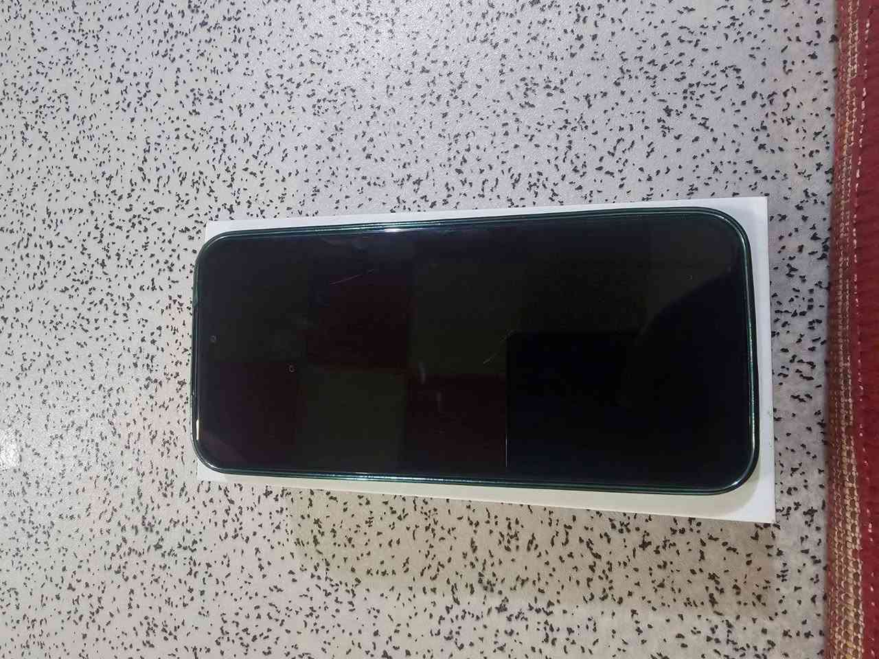 سلام عليكم شباب جهاز للبيع جهاز نضيف ذاكره 256 سعره 180وبي مجال الطيبين 
رقم ***********
