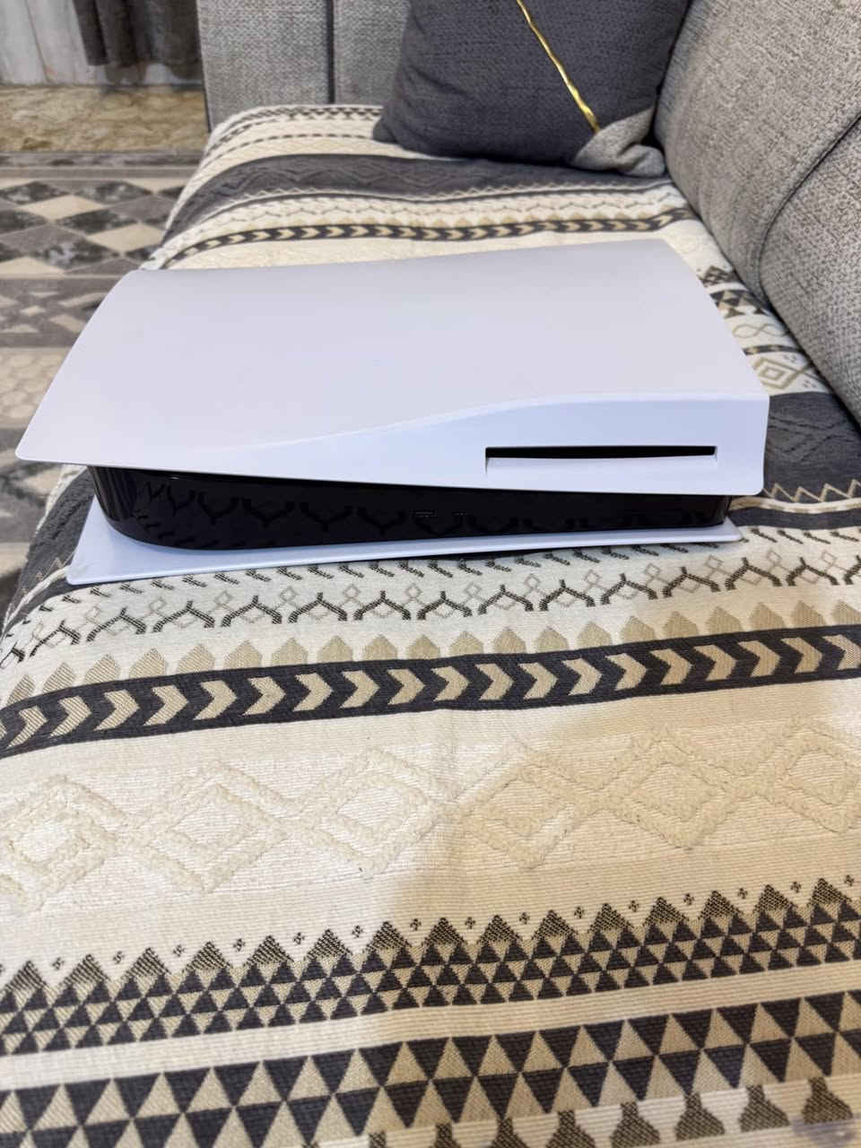 سلام عليكم بلي فايف للبيع نظيف استخدام قليل 
مكاني حي الاعلام سعر ٥٦٠


**إذا كنت صاحب هذا الإعلان وتريد حذفه لأي سبب، رجاءا أرسل رسالة إلى الدعم الفني**