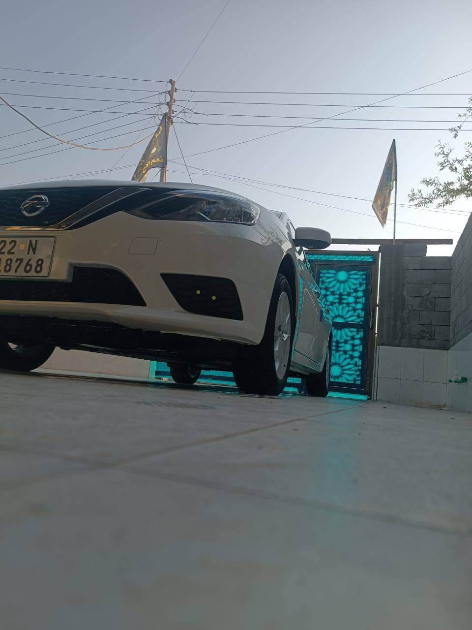 السلام وعليكم انيسان اسنتراه 2025 شد صيني فول  ويل كب و شاشه خمس كاميرات دواخل جلد حمر  سياره جديده كلش ماشيه 18الف  سعر 135 وبيه مجال الطيبين ***********
