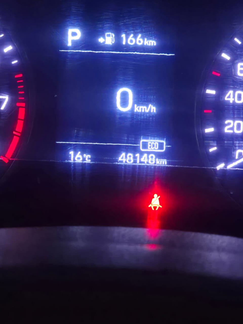 توسان موديل 2019 فول موصفات رقم بغداد بسمي ماشيه 48  مكفوله كفاله عامه بس بيهه بارد باب خلفي رقم الهاتف *********** 
السعر 205
