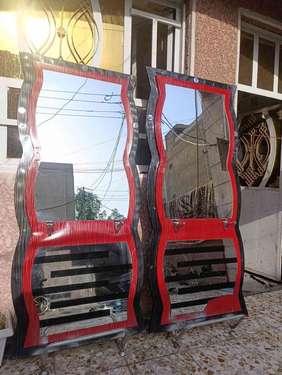 زوج مري للحلاقه عوزهن تنضيف السعر 50 قفل ***********
