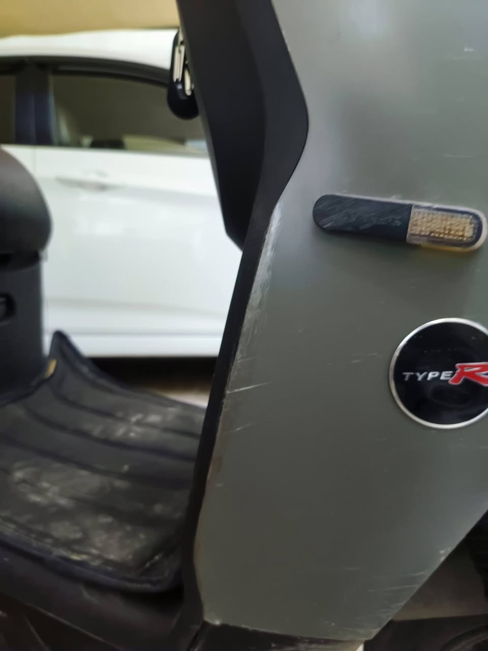 ماطور ريان F55
ملف 1200 W

سرعة 58 حقيقي 
ماطور مثل ما موضح كدامك شاحنتو اصليه كلشي بيه بلادي ما مبدل كلشي بيه فقط بيه هاي الطخات
سعر 700 وبيه مجال للشراي
استفسار *********** وموجود واتساب وماسنجر
