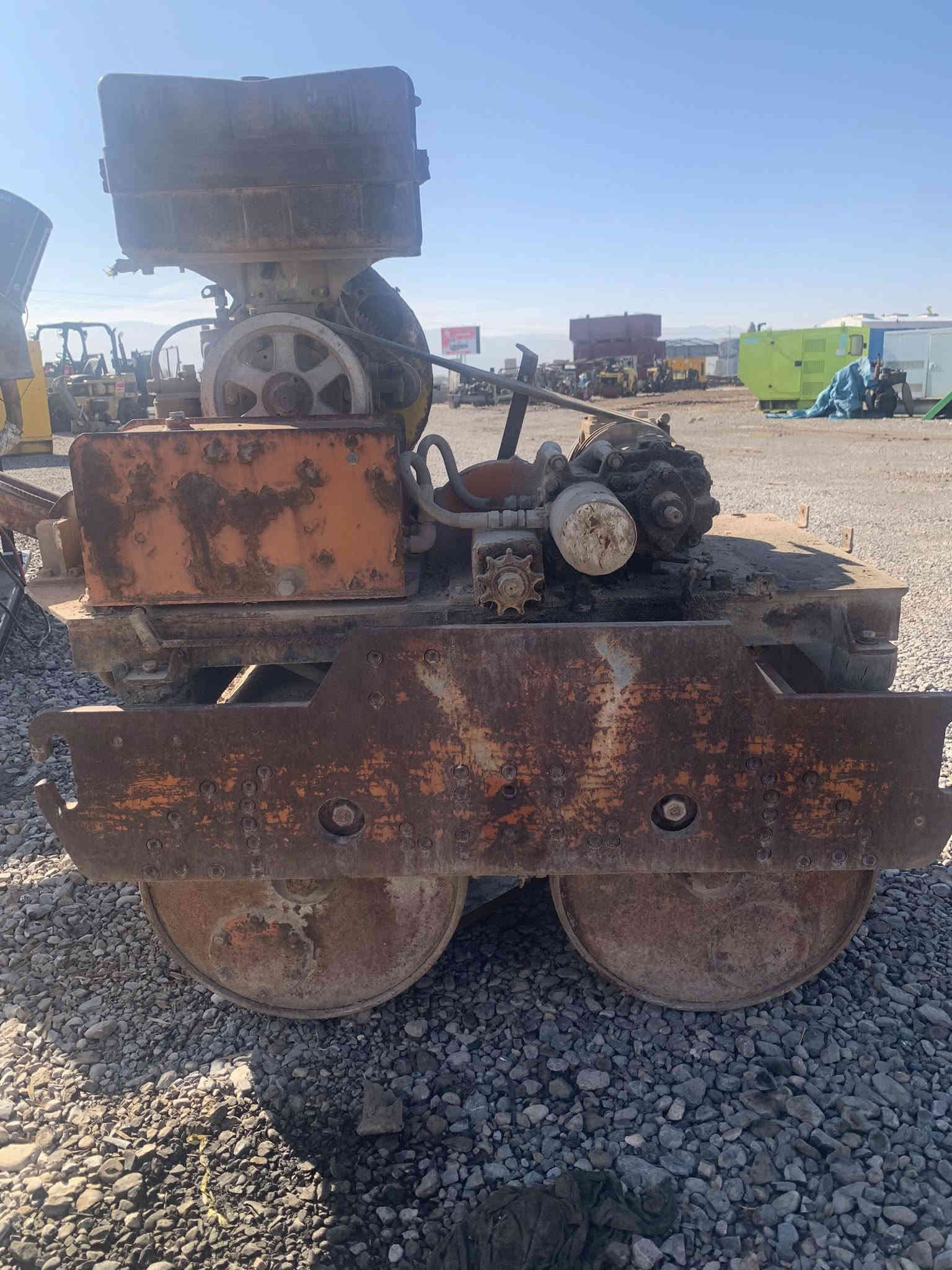 حادله ميكاسا يباني للبيع
١٥ ورقة *********** واتساب
