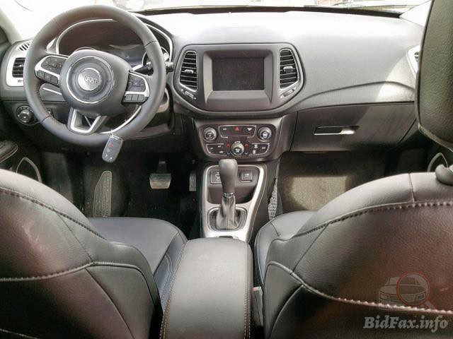 السلام عليكم جيب كومباس موديل 2018 كلين مواصفات بصمة تحكمات فول ستيرن شاشة كشن كهرباء ترحيب كامرة حساسات السيارة كير مكينة صدر ضهر كهربائيات كلة شركة محرك 2400 المرغوب 
رقم بغداد بأسمي هزة جديدة 
سنوية تنتهي 2030 رقم نكليزي جديد
العنوان بغداد الشعب شارع الأسواق مركزيه
صور الحادث مال امريكا مرفقة بالمنشور 

***********
السعر ١٣٠ $
