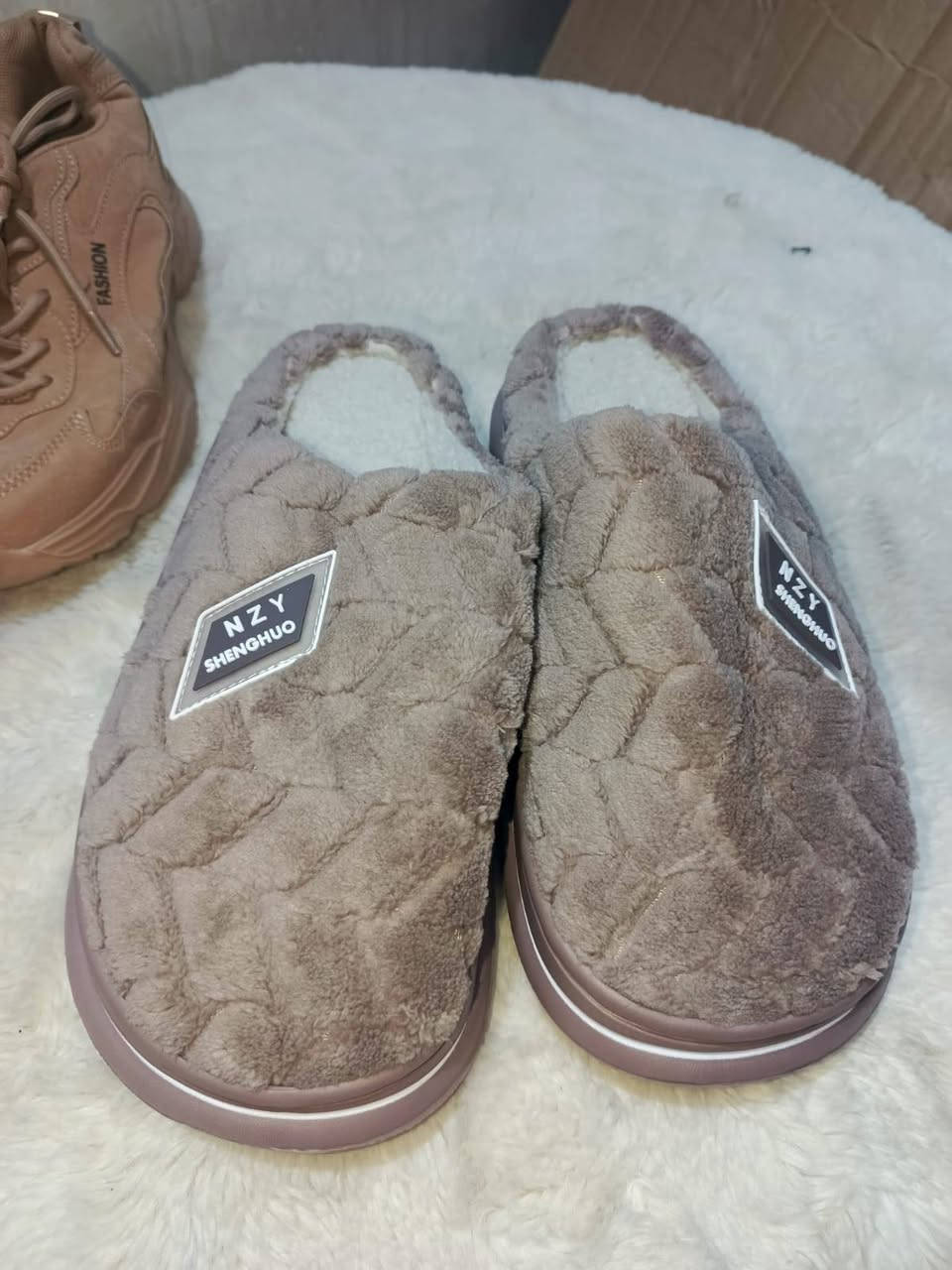 السلام عليكم أحذية تقريبا ١٥ قطعة ابيعهن شلعة القطعة على ٤ الف اليريدهن يجي خاص


**إذا كنت صاحب هذا الإعلان وتريد حذفه لأي سبب، رجاءا أرسل رسالة إلى الدعم الفني**