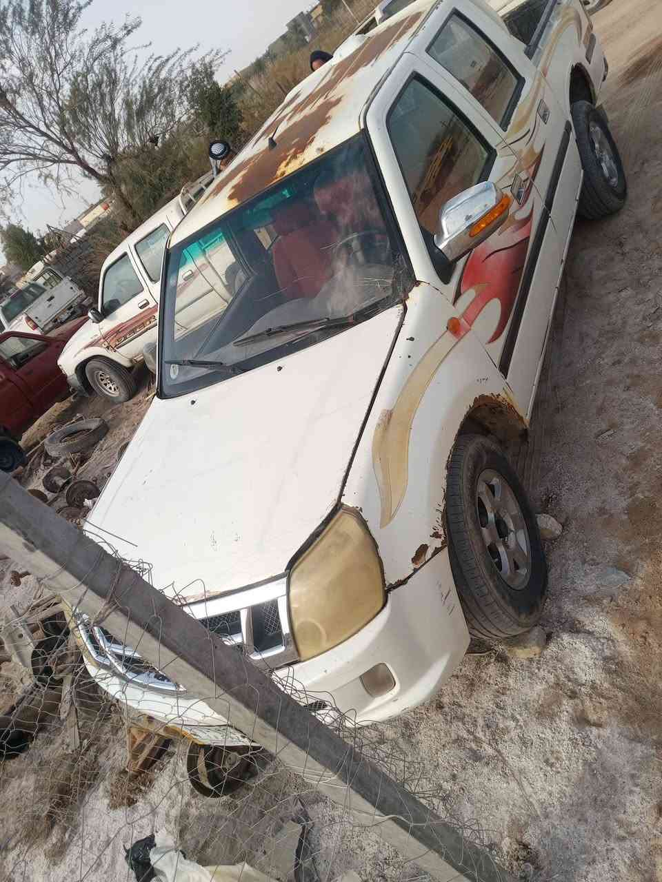 فتون للبيع موديل 2013رقم الاماني سنويه 28مداور خلال اسبوع رقم قادسيه السعر 44ورقه ***********0
