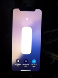 آيفون XR • كاميرا خلفية واقفة • بطارية ٧٣٪