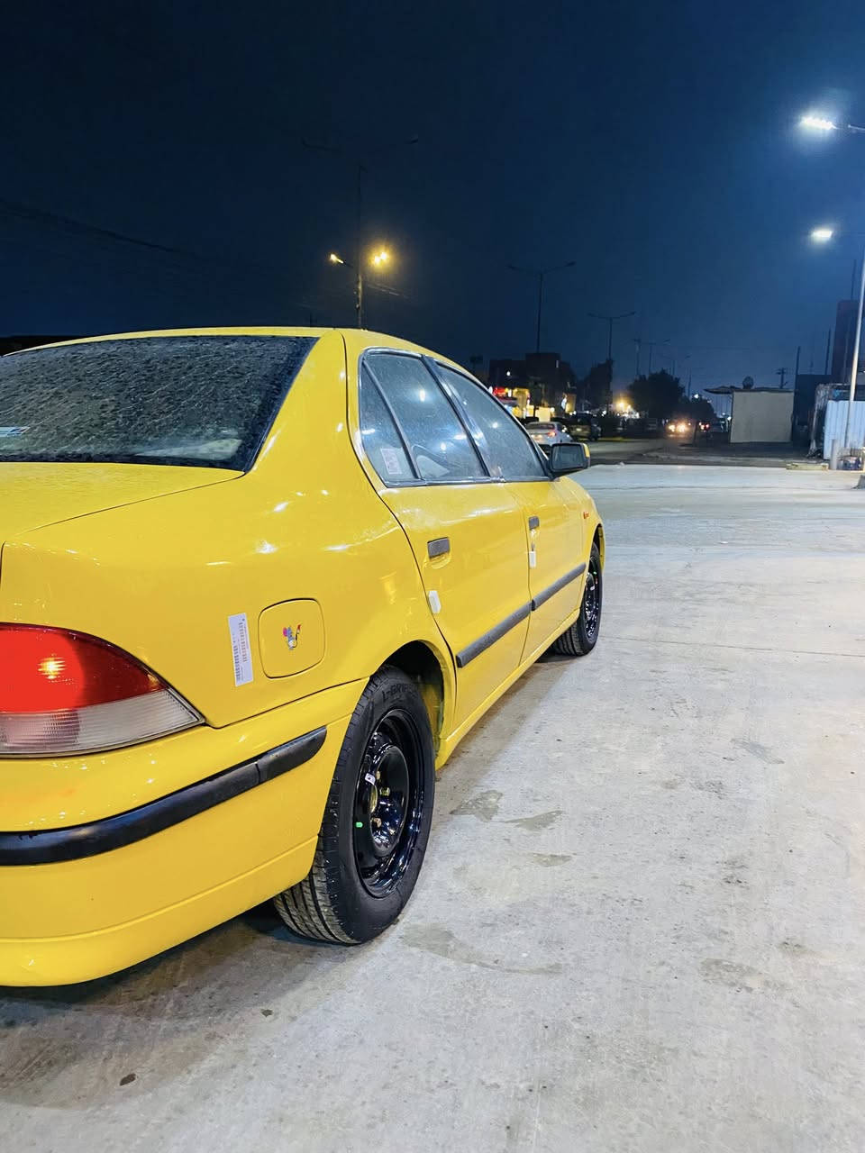 السلام عليكم سمند موديل 11السيارة جديد تبريد شغال سنتر الك صدر امامي خلفي جديد تخم تاير جديد مصفرة هية وغرامة السعر 40بيهة مجال رقم ***********
