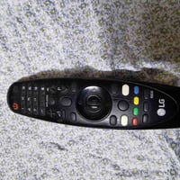 عندي شاشه نوع LG webos كوري الأصلي حجم 49 سمارت انترنت نضيف جدا السعر ...