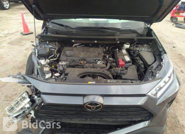 راف فور 2021 وارد امريكي حادثه جاملغ وشوي من الباب شي بسيط بدون دواخل لا لغد ولا شاصي سياره متعوب عليه نضيفه بشكل ماشيه 39 الف 
موصفات XLE
6 وضعيات قياده 
هند بريك كهرباء
كراسي كهرباء بصمه تشغيل 
اوتو هولد 
كامره دواره 
رادارات 360 اطفاء ذاتي في الازدحام
تحديد مسار كروس سرعه 
رقم اربيل هزه جديده تحويل وكاله جاهز 
مكانه البلديات شارع المصرف 
***********
سعر 195 وبيه مجال بسيط بغداد, العراق
