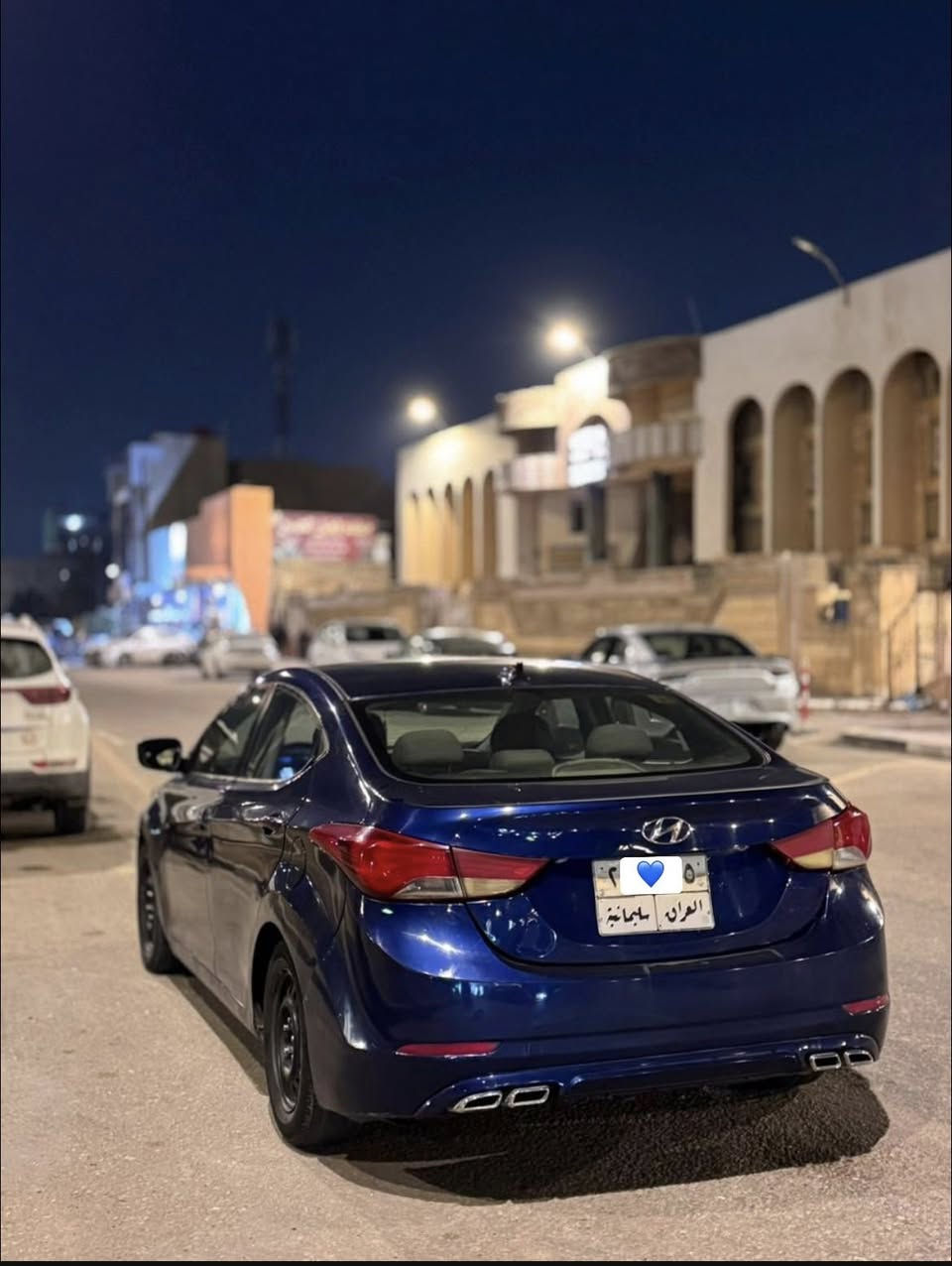 سلام عليكم النترا 2016 للبيع 
السعر (82)
رقم سليمانيه وكاله عامه اباسمي 
محرك 1800 دوش المواصفات شاشه كأمره خلفيه نظام الإيكو الاقتصاد مانع انزلاق باقي المواصفات بالصوره واضحه سياره امريكي حادثه بنيد وجامغ ابيع صبغ عام على اثر طخات 
مكان السياره كربلاء رقم ***********
