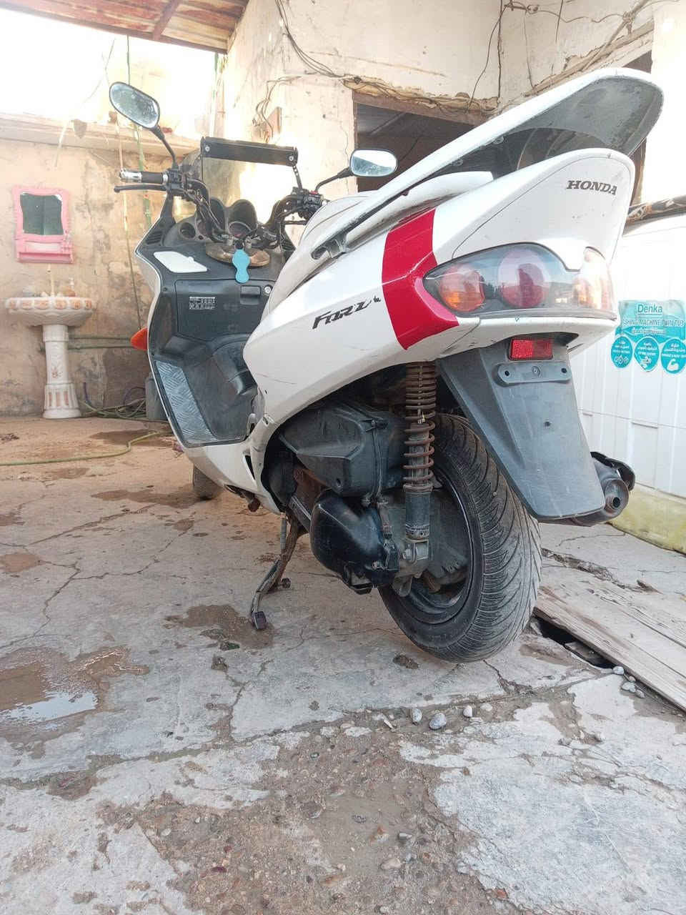 دراجه للبيع فورزه صفر سته السعر ٦٠٠


**إذا كنت صاحب هذا الإعلان وتريد حذفه لأي سبب، رجاءا أرسل رسالة إلى الدعم الفني**