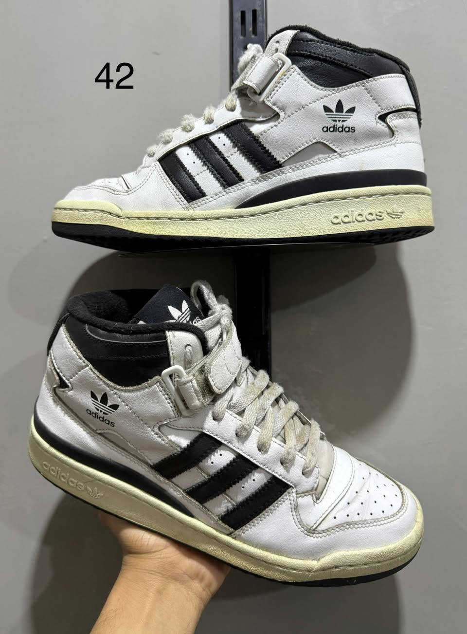 تخفيضات 🔥🔥🔥🔥🔥
سعر القطعه 5 تلاف 
بوت بآله اوربي آصلي + حذاء رياضي و صندل اوربي 
القياس موجود داخل آلصوره 
الأستفسار مراسلة البيج ✅ او واتساب ‭0780 546 1406‬☎️
التوصيل الى كل العراق 🚛🚛
