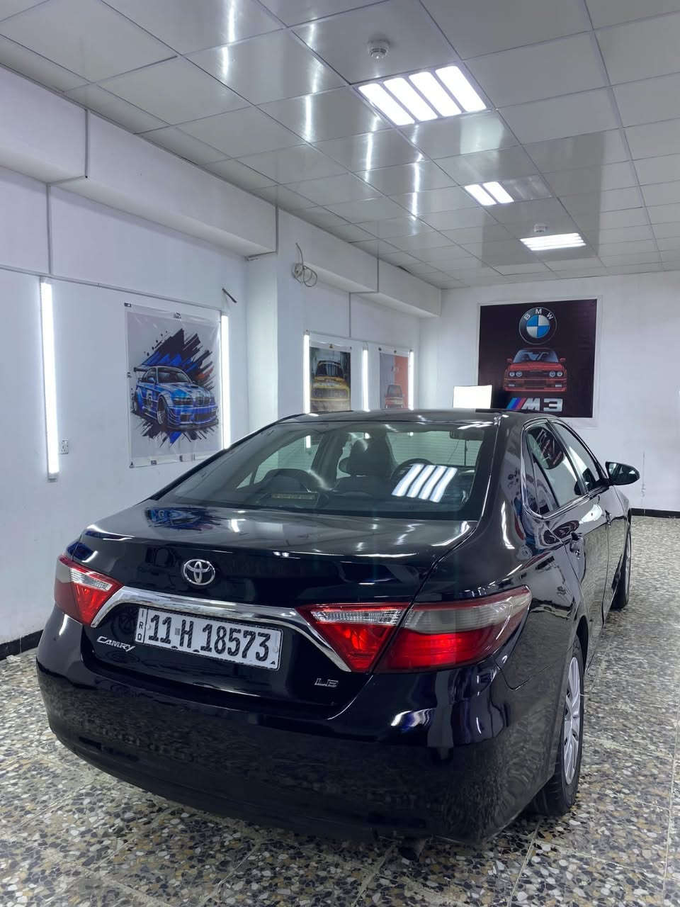 السلام عليكم اخوان
كامري LE 2016
  للمراوس بشانجان عالية   
ماشية 130 الف ميل 
بيها خمس قطع 
مكاني كربلاء 
للتواصل ***********
