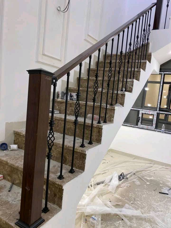 نعمل كافة أنواع المحجرات التركي الحديد الزجاج الالمنيوم عالي الجوده والسعر التنافسي تصميم --وتنفيذ حسب طلبك 
***********