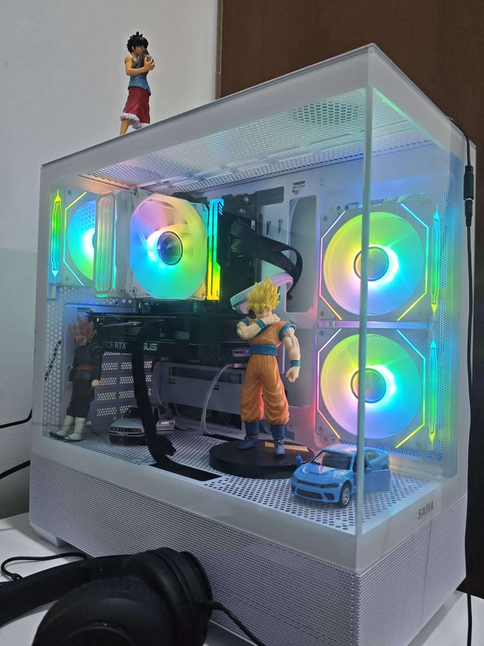 حاسبه نضيفه كيمنك الحاسبه صارله شهر من مشتريه والوصل موجود مال الشراء حاسبه نضيفه كيمنك المواصفات موجودة 60/50عنواني بصره قضاء الهوير تواصل واتساب ***********
