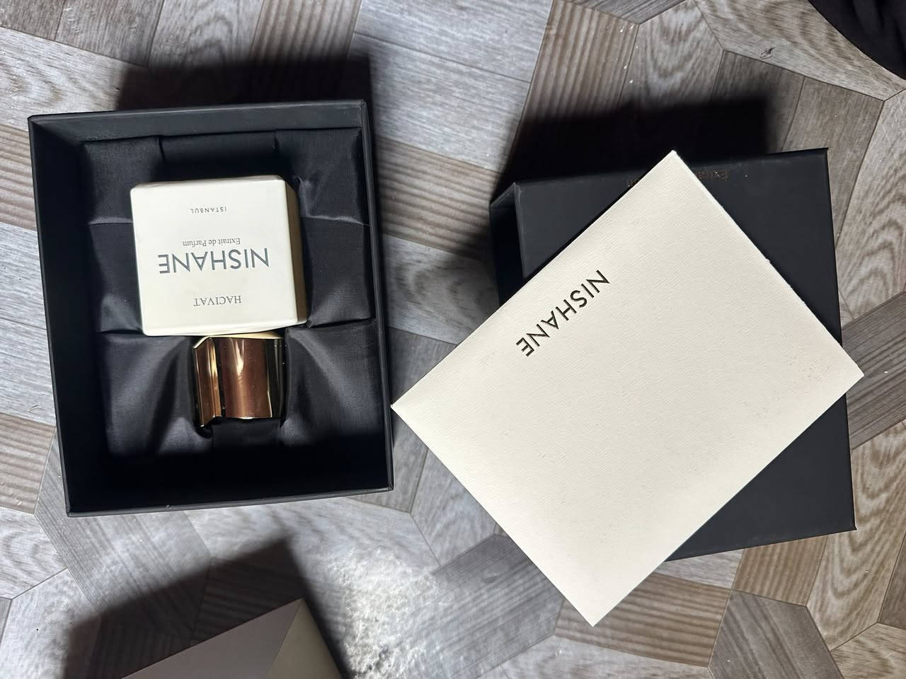 للبيع تفضل خاص اصلي وكاله


**إذا كنت صاحب هذا الإعلان وتريد حذفه لأي سبب، رجاءا أرسل رسالة إلى الدعم الفني**