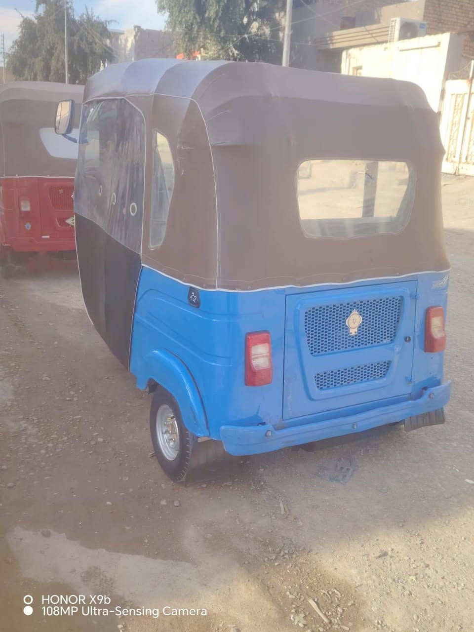 سلام عليكم تكتك البيع 22 شهر ربع  مرقم مكفول كشره ومكينه ***********
