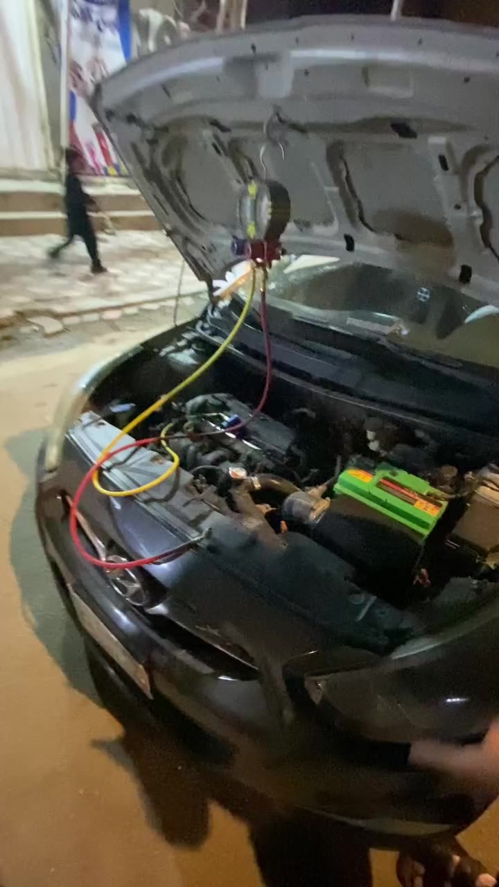 موقع العمل الناصريه شارع الجمعه مجاور كرزات تاج بغداد 
*********** 
صيانه كافة أنواع السيارات 
فتح دشبول للسيارات الحديثه 
بيع قطع غيار جديد فقط مع الضمان
