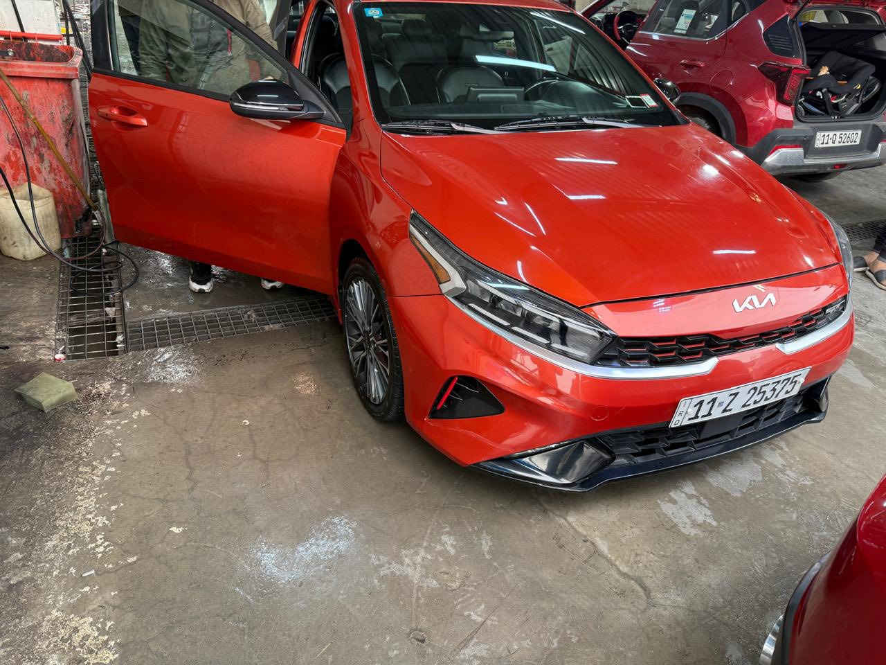 ***********
السعر 160 او بيه مجال بصيط 
فورتي 2023 جيتي لاين السياره فول فتحه سقف بصمه تشغيل عن بعد كشنات جلد محرك 2000رادار امامي سايد بريك بصمه شاشه جبيره اشاير مري لايت محور مال GTماشيه 80mi السياره ليبل واحد بدون تبديل اي قطعه فقط البنيد مصبوغ او او نص الجاملغ  الايمن او التكمه الخلفيه السياره مابيه اي نقص
