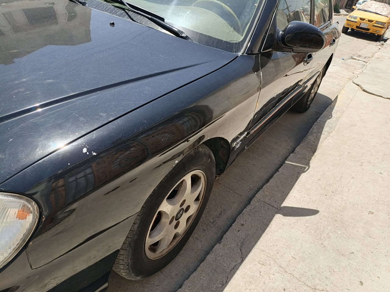 السلام عليكم
سوناتا منغولي موديل 2000 مكينة 2700 كير اوتو محرك وگير مكفولات وارد امريكي ضربتهة جاملغ امامي عكس السايق مصبوغة السيارة وبيهة طخة نطخت عندي بالباب الخلفي سنتر لوك البلادي مال شركة نواقصهة صدر خلفي تعبان وتبريدهة نص ونص يرادلة شحن غاز فقط رقم بغداد سنويتهة لل28 
السعر 46 وبيهة مجال حك الجية 
رقم الهاتف ***********
عنواني بغداد
