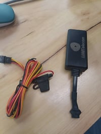 قطعة gps تستقبل سيم كارت تفيد السيارات كاملة فيوز وكيبل ومثل ماموضح با...