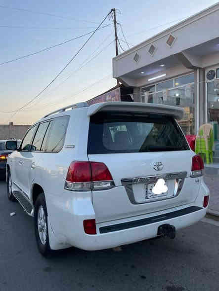 سياره جكسارة ٢٠١١ ستينية اصلي ابسمي رقم بغداد تبديل جاملق وبنيدوالسياره مكفوله من كلشي مكانها صلاح الدين بلد السعر 280$للاستفسار الاتصال عل الرقم 0781 851 0900
