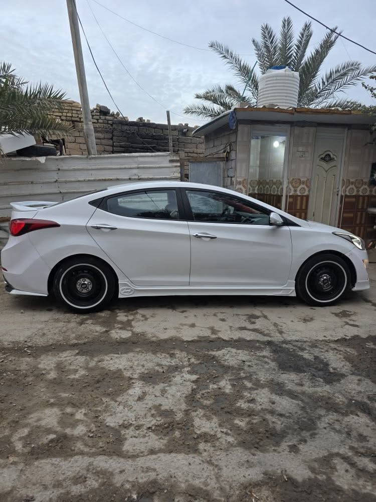 سلام عليكم النترا خليجي مديل 16 فول مواصفات مكينه 1800 رقم بغداد الماني سيارة شركه ومخلصه تحويل مباشر تهم تاير جديد ابو الخطه تبريد فتحه سقف لايت لد سيارة جديدة جاهزة للاخير صدر جديد صبغ البنديد والقمارة طاير البنيد  عالقمارة مكفوله والباقي مكفول بيع او مراوس حسب القناعه مكان السيارة ناصريه السعر ٩٥ وبيه مجال قليل  الاتصال ع الرقم *********** ناصرية, ذي قار
