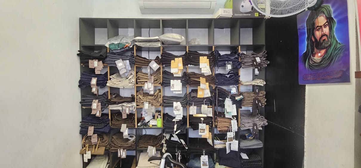 رفوف خزن للبيع خشب شغل درجه اولى خشب قياس ١٨ سهله الفتح والشد السعر ع الخاص


**إذا كنت صاحب هذا الإعلان وتريد حذفه لأي سبب، رجاءا أرسل رسالة إلى الدعم الفني**