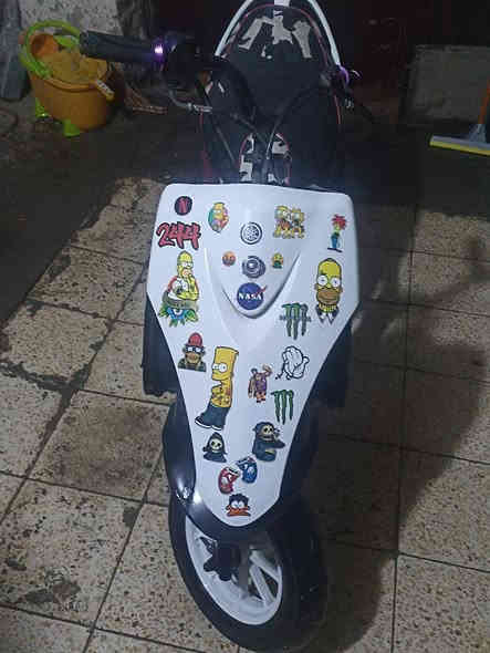 سلام عليكم دراجه ماكس عدله مال لعب للبيع مكاني بغداد ابو دشير الرقم *********** 
1 _ الدراجه تجفيت جديد
2 _ بوشه 49 
3 _ وياله مشيف ابيض 
4 _ الدراجه بيها فصله قويه عقل رياضي
5_ الهندر موجود بس مشادي بل دراجه
6 _ الدراجه (تجفيت جديد) يعني تاخذه تفتر بيها العراق كله متوكفك وغراض التجفيت كلهن اصلي 
7 _ سلف مال 55 
8 _ الدراجه لا تبخير ولا تنقيص
9 _ السعر 450 وبيها مجال قليل
