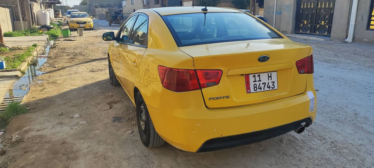 السلام عليكم فورتي وارد امريكي للبيع
موديل 2013 حادثها بلجنطه بدايه الحوض جاملغ صفحه السايق مبدل بيهه منضومة غاز مكان بغداد نهروان السعر 90 بي مجال قليل استفسار ‏‪0781 442 5404‬‏
