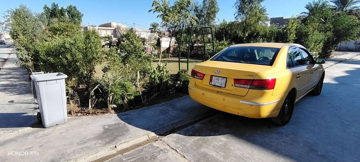 سوناتا وارد كوري مديل ١٠ رقم بغداد بسمي  ***********مامتواجد ع فيس سعر ٧٣ وبيها مجال بسيط
