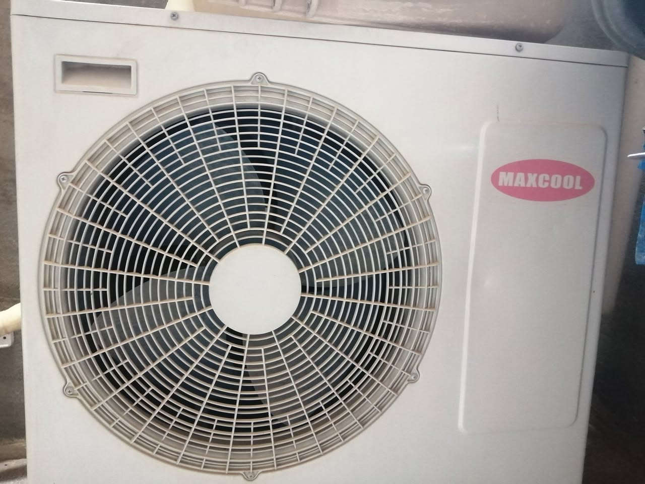 متاح سبلت كنتوري ٢طن
***********
