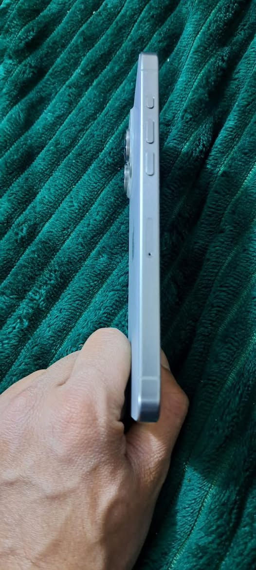 السلام عليكم
ايفون 15 برو ماكس 

ماستر نموذج M 

كامل ملحقات

ذاكرة / 256

بطاريه / 95 

عدد دورات الشحن /233

الجهاز / مكفول عل فحص شخط مابي واستخدام شخصي

المكان / بغداد الحسينية

السعر / 1100


**إذا كنت صاحب هذا الإعلان وتريد حذفه لأي سبب، رجاءا أرسل رسالة إلى الدعم الفني**