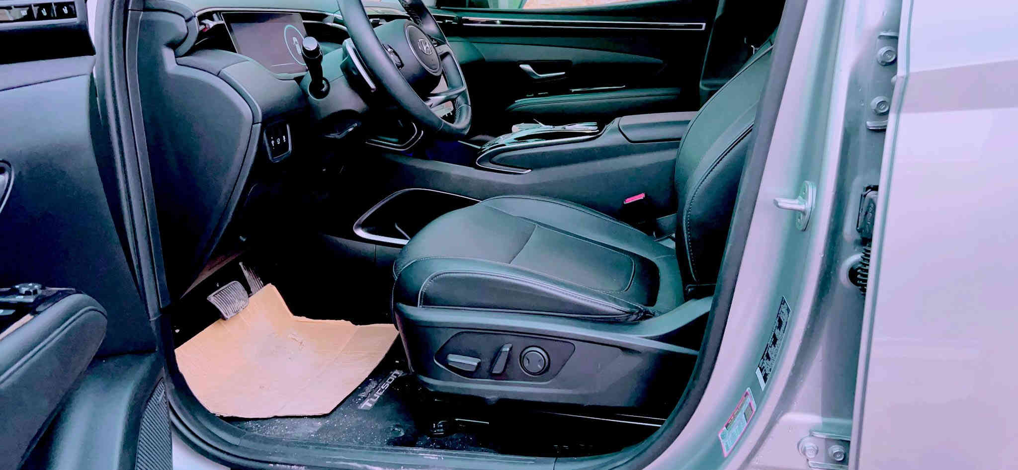 توسان 2023 هاترك وارد امريكي محرك 2500 بدون حادث
رقم بغداد الانكليزي الجديد 

اعلى مواصفات خاصه  1/1 VIP.  بدون اي تبديل ليبل واحد بدون ارباك كلهن سليمات 

 بصمه + بصمه ابواب لمس

 بانوراما 

كيج الكتروني متغير 

كاميرات 5

كير دكمه 

نقط عمياء

رادارات امامي خلفي جانبي

تتقدم للامام وللخلف ب بصمه

هندبريك بصمه

كشنات كهرباء

كشنات جلد اسود

كشنات خزن ميموري

كشنات تبريد وتدفئه امامي خلفي 

وتدفئه استيرن

قياده اليه

بك لايت لد

 لايت لد + زينون

شاشة كبيرة لمس

من تشغل اشارة يقلب الكيج كامره

 اشارة جانبيه

تثبيت سرعة

ويل كب كبير كروم

تحديد مسار 

فول تحكمات ستيرن

تبريد لمس

 السماعات شركة BOSE

 شحن وايرلس

نظام gps خرائط

 شفتات كير ب ستيرن

حساسات امامي خلفي

تشغيل عن بعد 

 اوتو بارك 

 مود ادرايف اقتصادي - سمارت - سوبر -وثلجي 

نظام نزول منحدرات 

تبريد قطعتين امامي خلفي 

ويل كب حجم 19

 شاشه ابل كار بلي  

 اوتو هولد

مكاني بغداد شارع فلسطين

***********
