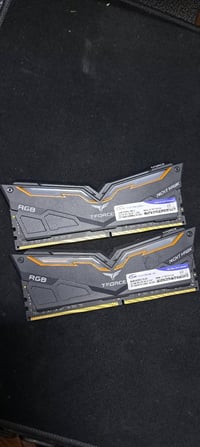 تيفورس • DDR4 3000 • ١٦جيجا