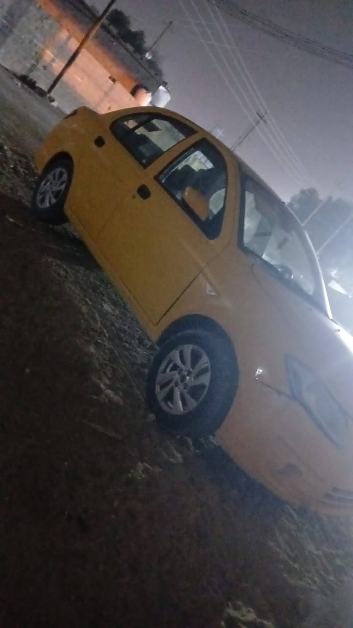 ساينا 20 بس منفيس بيه هاذ موجود ابيع لا سرقه لا عشاير لا ضربه لا تبديل لا صبق مكينه كير تبريد تتفه حلوه سياره سعر
٢٥$ بصره زبير *********** 
من رخصت مدير كروب
