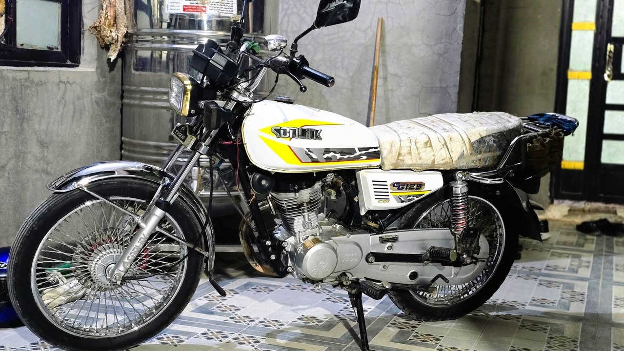 سلام عليكم دراجات تايكر مكاني ايمام كرزدين سعر 600 بيه مجال 
***********
