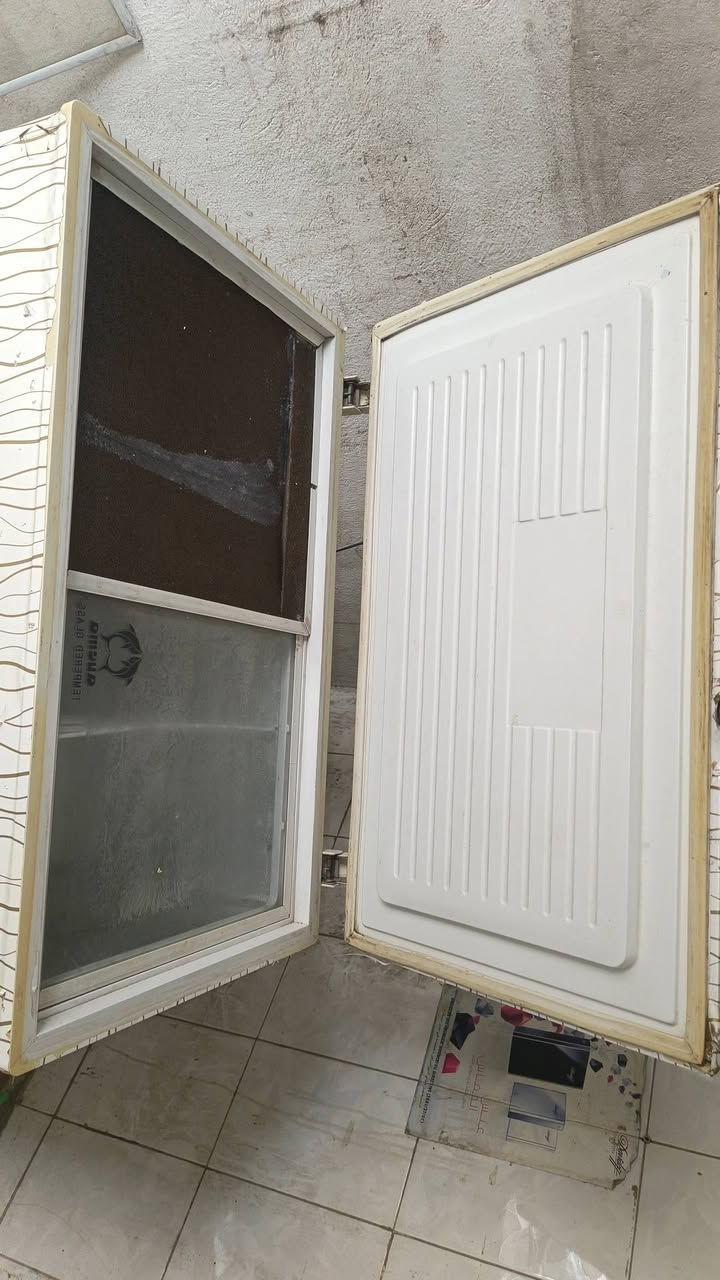 السلام عليكم مجمده نعوعيه Keynote نوعيه ممتازه شرط ضمان التجميد حجم وسط (سعر ١٢٥) وبيه مجال العنون (بغداد الحريه )رقم (***********)
