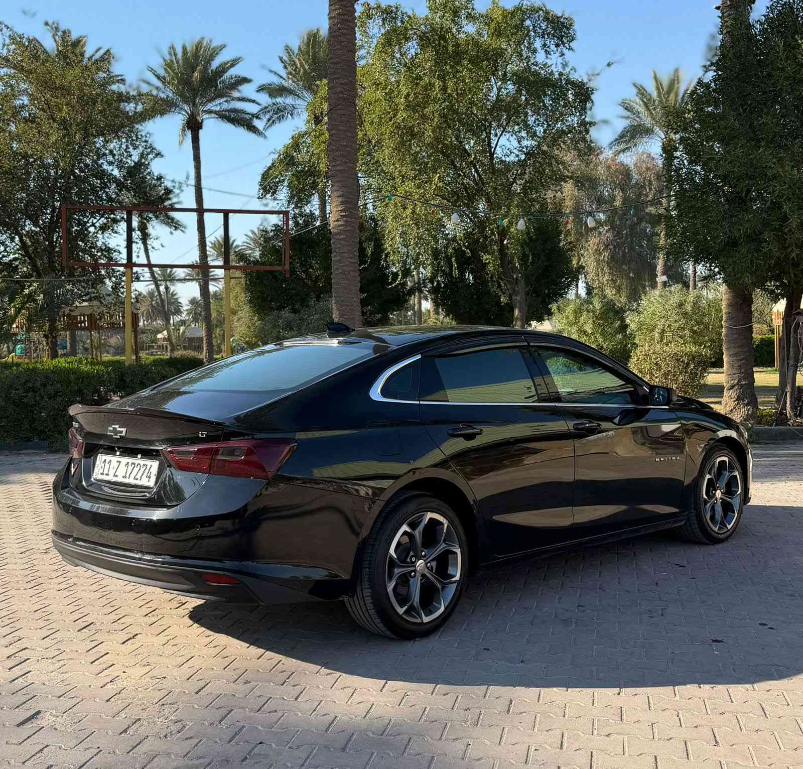 السلام عليكم
ماليبو 
موديل :2023
ماشية : 50 الف 
المواصفات
بصمه 
بصمة ابواب 
تشغيل عن بعد
المكينة 1500 تيربو 
كشنات كهرباء 
ويل كب كروم 
قطعتين تبريد 
تحكم ستيرن جهتين 
كروز سرعة 
شاشة 
كاميرا 
اشاير بالمري 
بلوجكتور لد  
اناره داخلية LED
بلوتوث + اوكس 
الون : اسود 
 ( رقم بغداد آلجديد مشروع وطني بأسمي)
الحادث : بنيد فقط صبغ 
(صور الحادث مرفقة)
(السيارة جاهزه من كلشي بدون اي نقص ) 
السعر : 123وبيها مجال 
العنوان :بغداد الكاظمية قرب مرور الكاظمية معارض جكوك معرض الرحمن .
للاستفسار 
عبدالرحمن 
***********
 ***********
