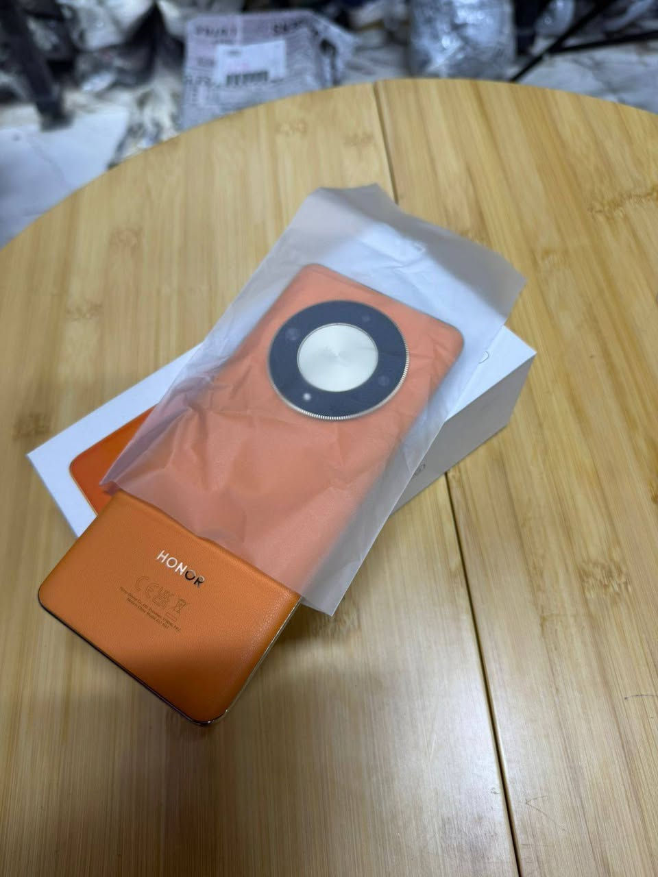 نضافه عاليه هونر x9b
256 GB/ رامات 12 GB
السعر والله بلاش 250 وبي مجال للناس لطيبه 💚
للتواصل راسلني خاص / ***********
