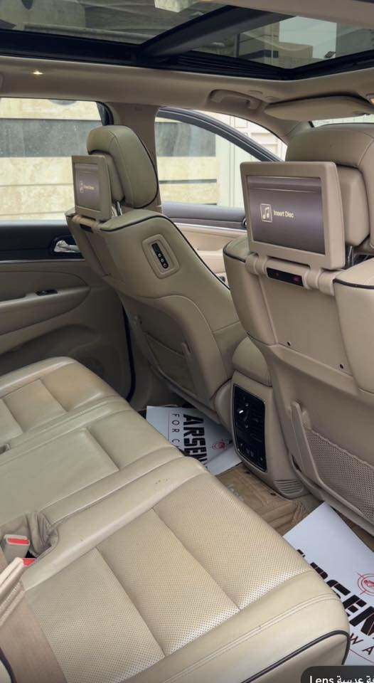 ول مواصفات
جكات 
تدفئة تبريد كشان الخلفية والامامية 
جنطة كهرباء 
قطعتين تبريد 
ويل 20 
ثلاث شاشات 
وكالة ليث العبيدي 
ماشية 85 الف كيلومتر 
بيهة كارت اثر شخط والباقي مكفول كفالة عامة 
اي استفسار هذا الرقم ***********
