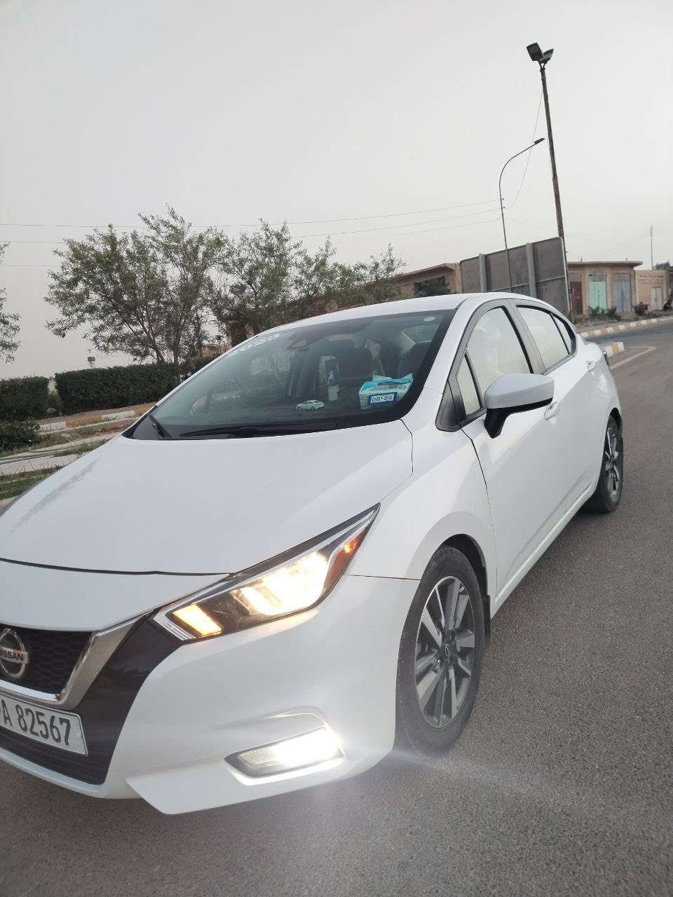 نيسان فيرسا موديل 2023 رقم انبار بيه جاملغ امامي ايمن فقط فول فول مواصفات
مكينه 1600 دبل نوزل
السياره ماشيه 41 الف ميل
مواصفات
بصمه تشغيل
رادارات امامي -خلفي -جانبي
شحن لاسلكي
توقف ذاتي
مانع انزلاق
تحديد مسار
كامره دواره
فول تحكم استيرن
ويل كب
شاشه كار بلي

السعر 135 وبيه مجال بسيط 
رقمي ***********
