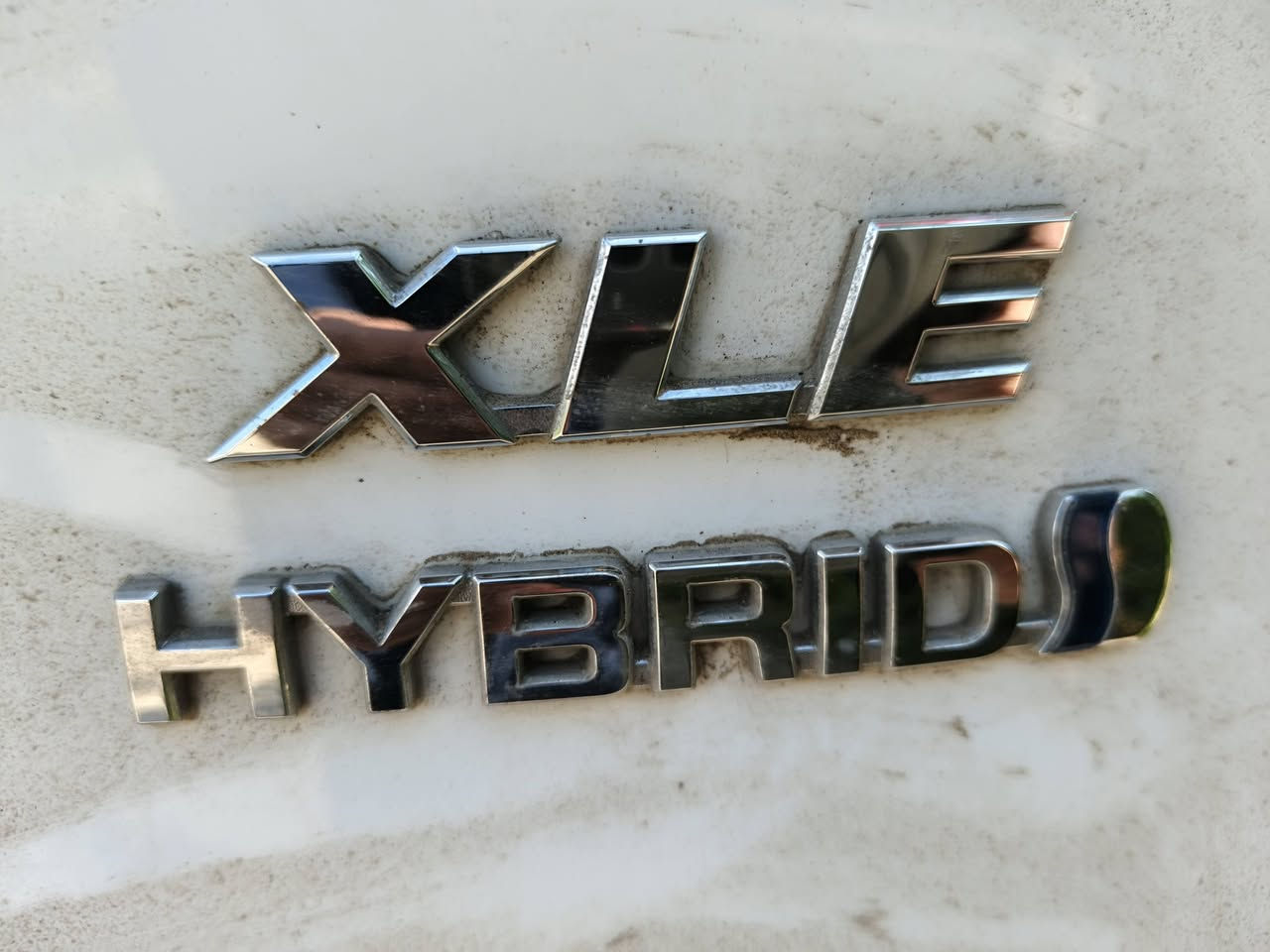 Rav4
2021 وارد امريكا 
محرك 2.5 هايبرد
مواصفات XLE 
اوتو هولد 
هاند بريك دگمه
تحكمات ستيرن 
فتحه بانوراما📍
لايتات ليد
5 أنظمة قياده 
نظام ev كهربائي 
و اقتصادي ورياضي واعتيادي 
وطرق وعره 
مانع انزلاق 
اندرويد اوتو 
آبل كار بلاي 
نقطه عمياء 
صندوق كهرباء 📍
گير 6 سرع 
مثبت سرعة 
محدد مسار📍
ضررها بسيط 
بنيد و چاملغ مبدل 
و3 ايرباگ 
رقم بغداد الدولي 
السعر 197وبيها مجال 
للتواصل 
***********
واتساب فقط
