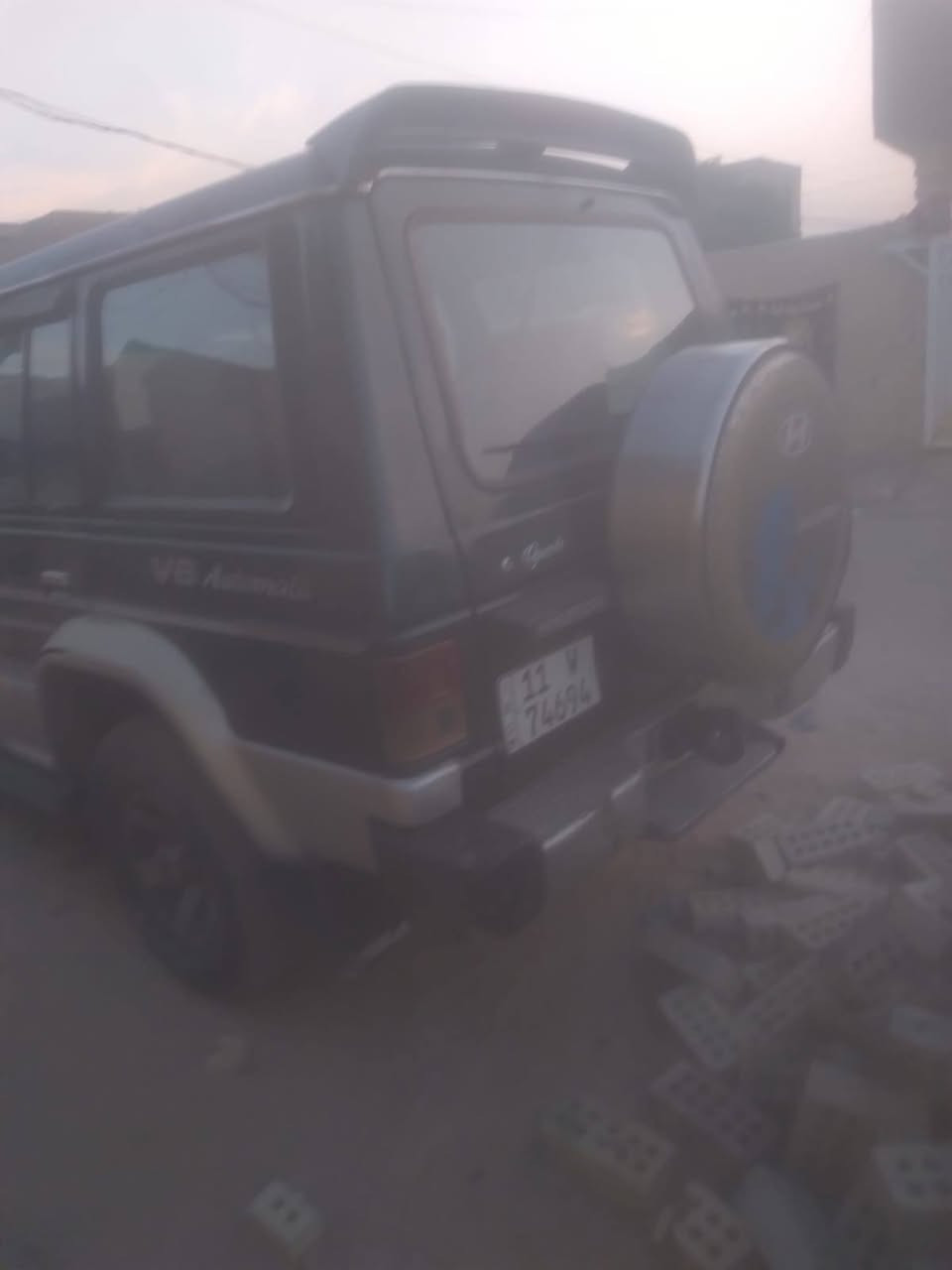 سلام عليكم سياره كالوبر موديل 96بيها بخار قليل كلش تخم تاير كفاله الكشر مكينه ستاركس كاز الشراي السعر 60وبيها مجال رقم الهاتف***********
