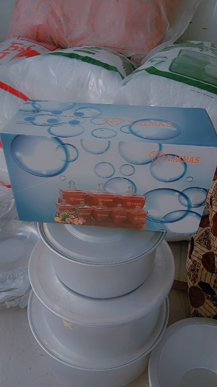 وصول بضاعه بأشكال متعدده بأسعار مناسبه محل محمد للتسوق المنزلي المكان المشروع المسيب مقابل العزاويه شارع الملعب يوجد خدمه توصيل لجميع محافظات العراق للحجر مراسله الصفحه 
او على الواتساب ***********
