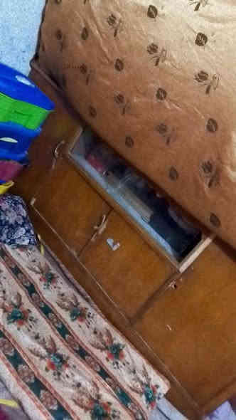 السلام عليكم  غرفه البيع  السعر 250 موقع كربلاء المقدسة  ***********
