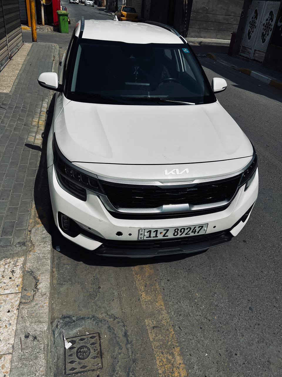 سلتوس ٢٣ كامله المواصفات عدى الفتحه محرك ١٦٠٠ تيربو بسمي بغداد بيها جاملغ مبدل اصلي لايسر السياره مابيها صبغ ريدها ١٥٥ هذا رقمي وخابر وتدلل ***********
