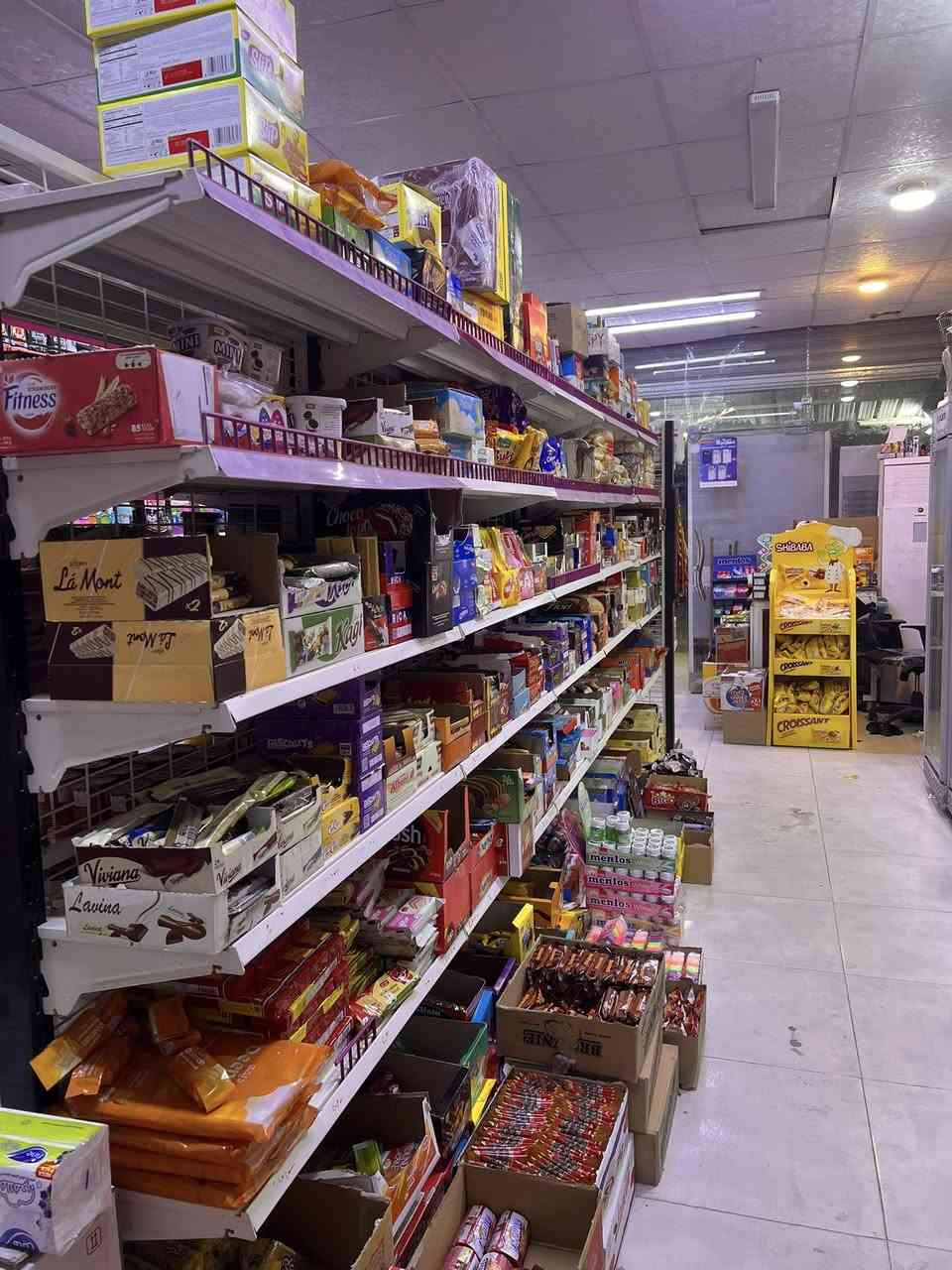 سلام عليكم أسواق للبيع جاهزه من كلشي موقعه البصره الجبيله اي استفسار لاتصال علي رقم ***********
