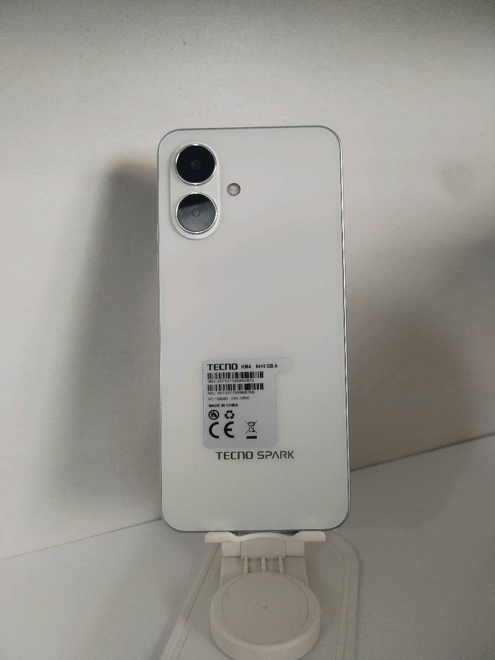 الجهاز ممفتوح مكفول صارله سبوع او عشرة ايام من من شتغل كسر كارتونه العنوان ديالى كنعان اتصل عليه وبيك خير وتدلل
